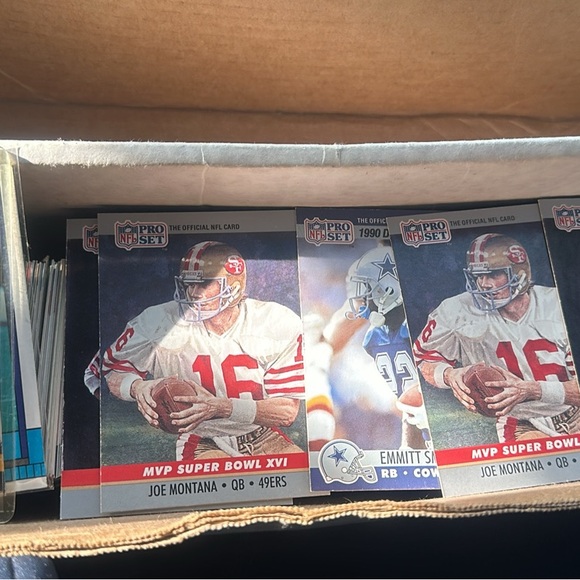 Large Collection of Trading Cards - Picture 3 of 3